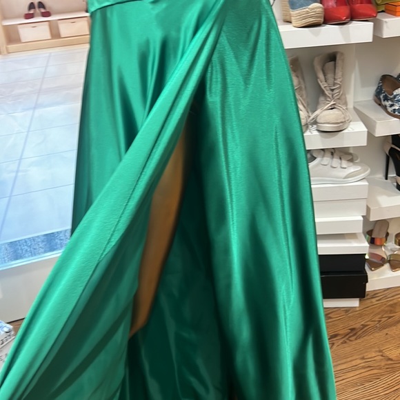 Aqua Gown NWOT. - Picture 9 of 9